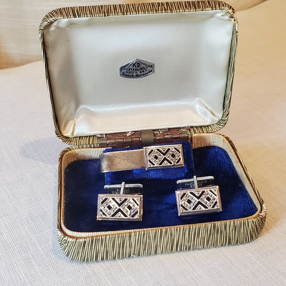 Vntg Sterling Cufflinks Tieclip Set Marcasite and Onyx Original Box - Picture 11 of 14